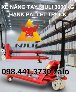 Xe-nang-tay-niuli-2500kg-banh-trang